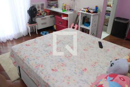 Casa à venda com 270m², 3 quartos e 4 vagasSuíte 3