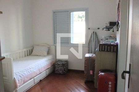 Casa à venda com 270m², 3 quartos e 4 vagasSuíte 2