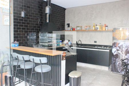 Casa à venda com 270m², 3 quartos e 4 vagasEspaço Gourmet/ Churrasqueira