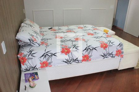 Casa à venda com 270m², 3 quartos e 4 vagasSuíte 1