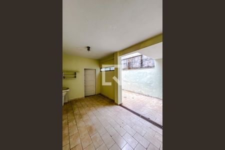 Casa à venda com 150m², 2 quartos e 2 vagasÁrea de Serviço