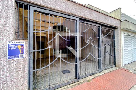 Casa à venda com 150m², 2 quartos e 2 vagasFachada