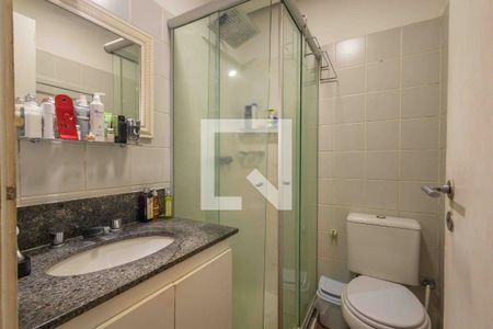 Casa de condomínio à venda com 120m², 3 quartos e 2 vagas Casa de condomínio à venda com 120m², 3 quartos e 2 vagasBanheiro da Suíte