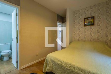 Casa de condomínio à venda com 120m², 3 quartos e 2 vagas Casa de condomínio à venda com 120m², 3 quartos e 2 vagasSuíte