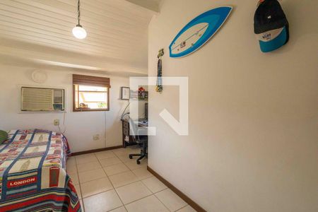 Casa de condomínio à venda com 120m², 3 quartos e 2 vagas Casa de condomínio à venda com 120m², 3 quartos e 2 vagasQuarto 1