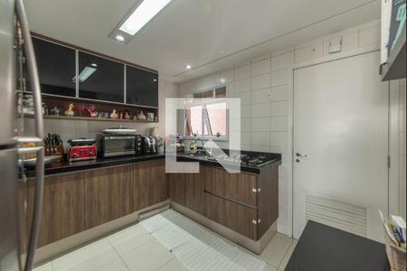 Apartamento à venda com 136m², 3 quartos e 2 vagasCozinha