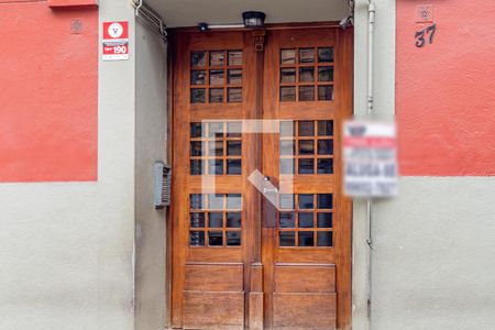 Apartamento à venda com 57m², 2 quartos e sem vaga Apartamento à venda com 57m², 2 quartos e sem vagaFachada