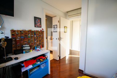 Apartamento à venda com 204m², 3 quartos e 4 vagas Apartamento à venda com 204m², 3 quartos e 4 vagasSuíte 1