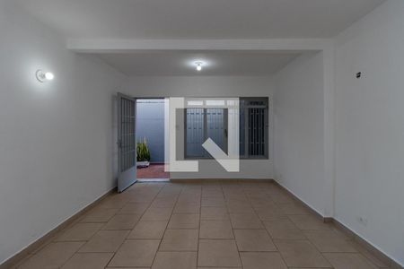 Sala de casa para alugar com 3 quartos, 105m² em Vila Nelson, São Paulo