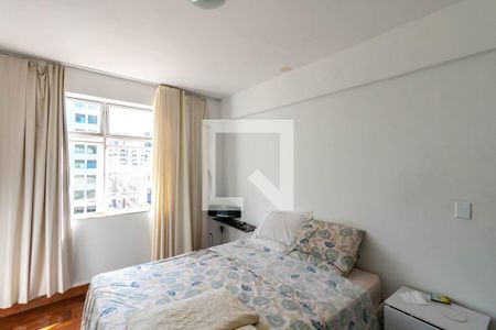 Apartamento à venda com 150m², 4 quartos e 2 vagas Apartamento à venda com 150m², 4 quartos e 2 vagasQuarto