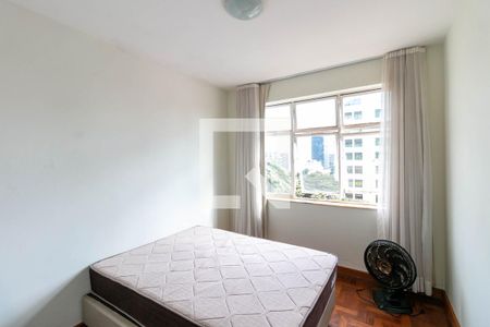 Apartamento à venda com 150m², 4 quartos e 2 vagas Apartamento à venda com 150m², 4 quartos e 2 vagasQuarto