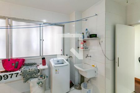 Apartamento à venda com 150m², 4 quartos e 2 vagas Apartamento à venda com 150m², 4 quartos e 2 vagasBanheiro