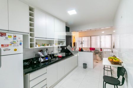 Apartamento à venda com 150m², 4 quartos e 2 vagas Apartamento à venda com 150m², 4 quartos e 2 vagasCozinha
