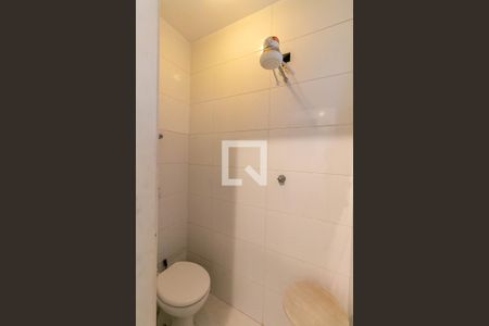 Apartamento à venda com 150m², 4 quartos e 2 vagas Apartamento à venda com 150m², 4 quartos e 2 vagasÁrea de serviço