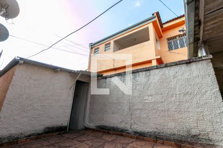 Casa à venda com 360m², 4 quartos e 2 vagas Casa à venda com 360m², 4 quartos e 2 vagasÁrea Externa