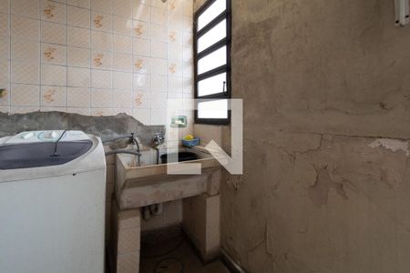 Casa à venda com 180m², 3 quartos e 1 vagaCasa 1 - Area de Serviço 