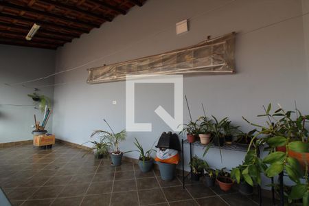 Casa à venda com 194m², 5 quartos e 2 vagasÁrea Externa