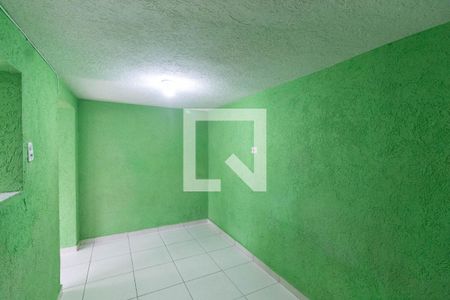 Casa à venda com 108m², 3 quartos e 1 vaga Casa à venda com 108m², 3 quartos e 1 vagaQuarto Casa 2