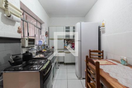 Casa à venda com 108m², 3 quartos e 1 vaga Casa à venda com 108m², 3 quartos e 1 vagaCozinha casa 1