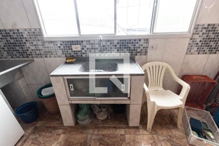 Casa à venda com 108m², 3 quartos e 1 vaga Casa à venda com 108m², 3 quartos e 1 vagaÁrea de serviço casa 1