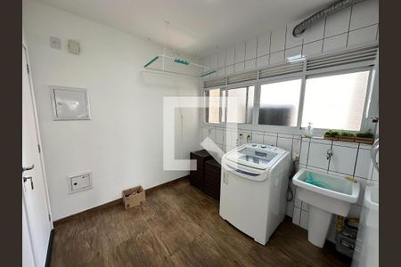 Apartamento para alugar com 131m², 4 quartos e 2 vagas