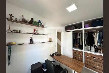 Apartamento para alugar com 131m², 4 quartos e 2 vagas