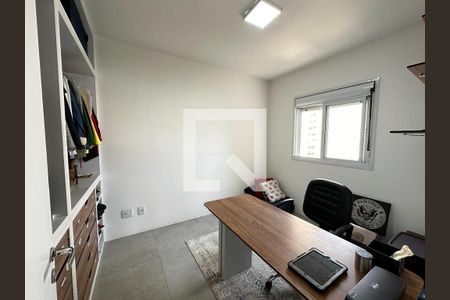Apartamento para alugar com 131m², 4 quartos e 2 vagas