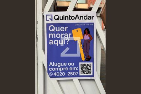 Apartamento à venda com 90m², 3 quartos e 2 vagas Apartamento à venda com 90m², 3 quartos e 2 vagasInstalação da plaquinha