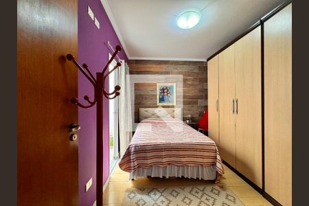 Apartamento à venda com 90m², 3 quartos e 2 vagas Apartamento à venda com 90m², 3 quartos e 2 vagasQuarto 2