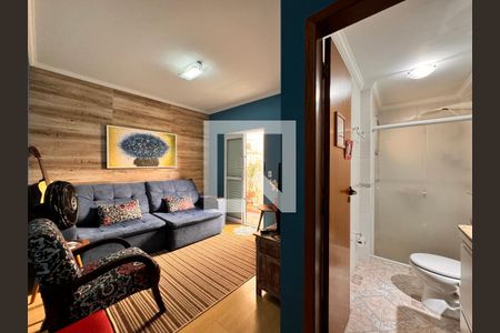 Apartamento à venda com 90m², 3 quartos e 2 vagas Apartamento à venda com 90m², 3 quartos e 2 vagasSuite