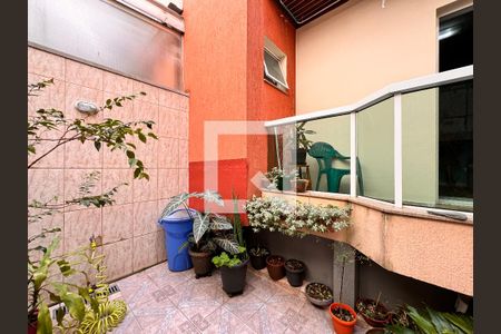 Apartamento à venda com 90m², 3 quartos e 2 vagas Apartamento à venda com 90m², 3 quartos e 2 vagasQuintal