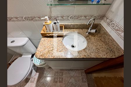 Apartamento à venda com 90m², 3 quartos e 2 vagas Apartamento à venda com 90m², 3 quartos e 2 vagasBanheiro da Suíte