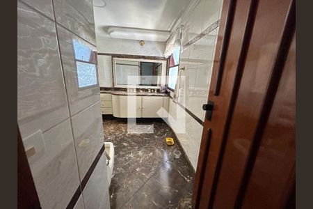Apartamento à venda com 270m², 4 quartos e 4 vagas Apartamento à venda com 270m², 4 quartos e 4 vagasFoto 19