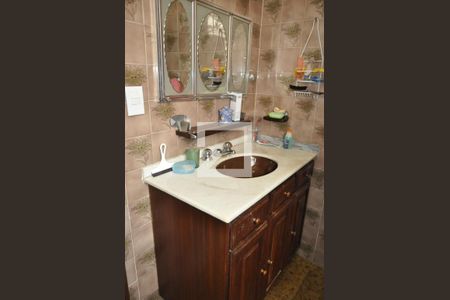 Casa à venda com 340m², 6 quartos e sem vagaBanheiro 1