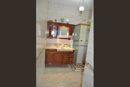 Casa à venda com 340m², 6 quartos e sem vagaBanheiro 2