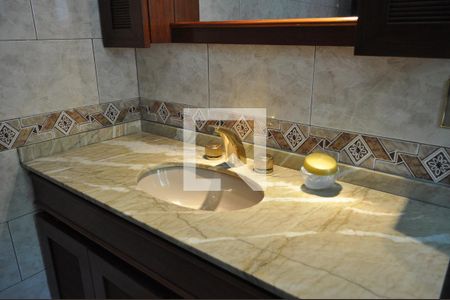 Casa à venda com 340m², 6 quartos e sem vagaBanheiro 2