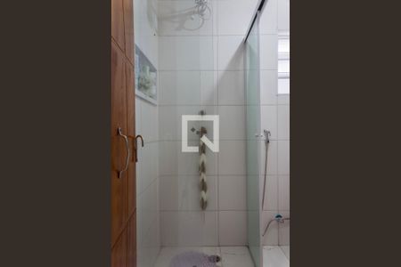 Casa para alugar com 230m², 6 quartos e 2 vagas Casa para alugar com 230m², 6 quartos e 2 vagasBanheiro