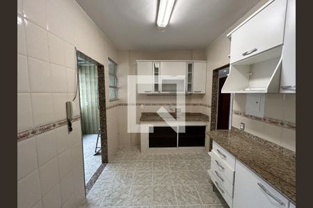 Apartamento à venda com 80m², 2 quartos e 1 vagaCozinha