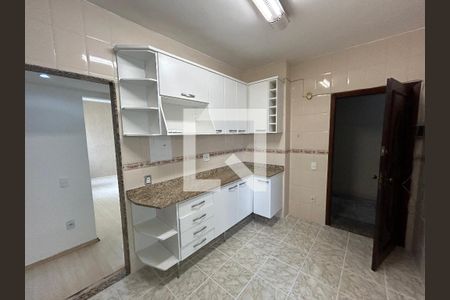 Apartamento à venda com 80m², 2 quartos e 1 vagaCozinha - Armários