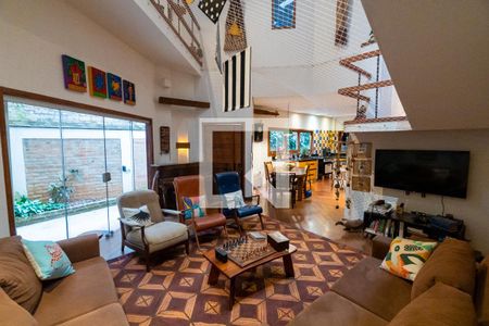 Casa à venda com 500m², 6 quartos e 2 vagasCasa 2 - Sala