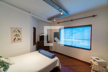 Casa à venda com 500m², 6 quartos e 2 vagasCasa 2 - Quarto 2