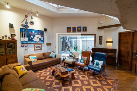 Casa à venda com 500m², 6 quartos e 2 vagasCasa 2 - Sala