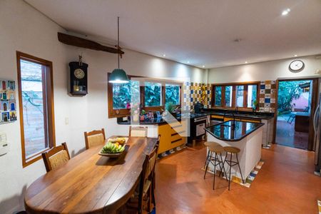 Casa à venda com 500m², 6 quartos e 2 vagasCasa 2 - Cozinha