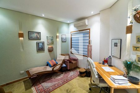 Casa à venda com 500m², 6 quartos e 2 vagasCasa 1 - Quarto 2