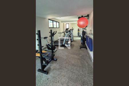 Apartamento à venda com 185m², 4 quartos e 3 vagas Apartamento à venda com 185m², 4 quartos e 3 vagasÁrea comum - Academia