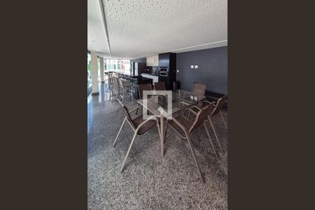 Apartamento à venda com 185m², 4 quartos e 3 vagas Apartamento à venda com 185m², 4 quartos e 3 vagasÁrea comum - Churrasqueira