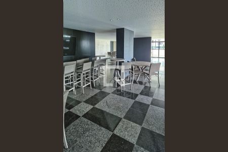 Apartamento à venda com 185m², 4 quartos e 3 vagas Apartamento à venda com 185m², 4 quartos e 3 vagasÁrea comum - Salão de festas