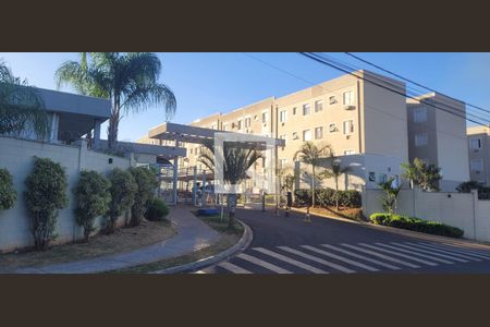 Apartamento para alugar com 43m², 2 quartos e 1 vaga Apartamento para alugar com 43m², 2 quartos e 1 vagaFachada