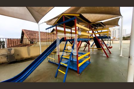 Apartamento à venda com 108m², 2 quartos e 2 vagasÁrea comum - Playground