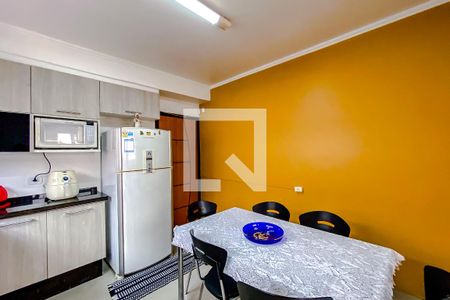 Casa à venda com 70m², 2 quartos e 2 vagasCozinha